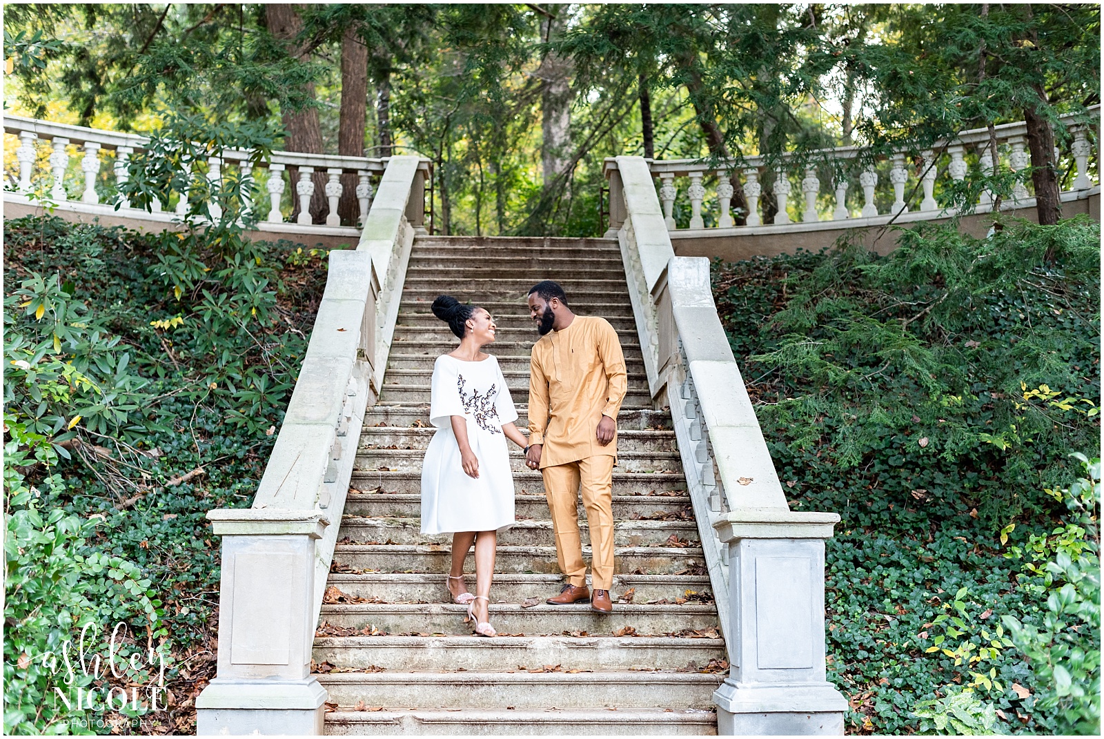 CATOR WOOLFORD GARDENS ENGAGEMENT SESSION