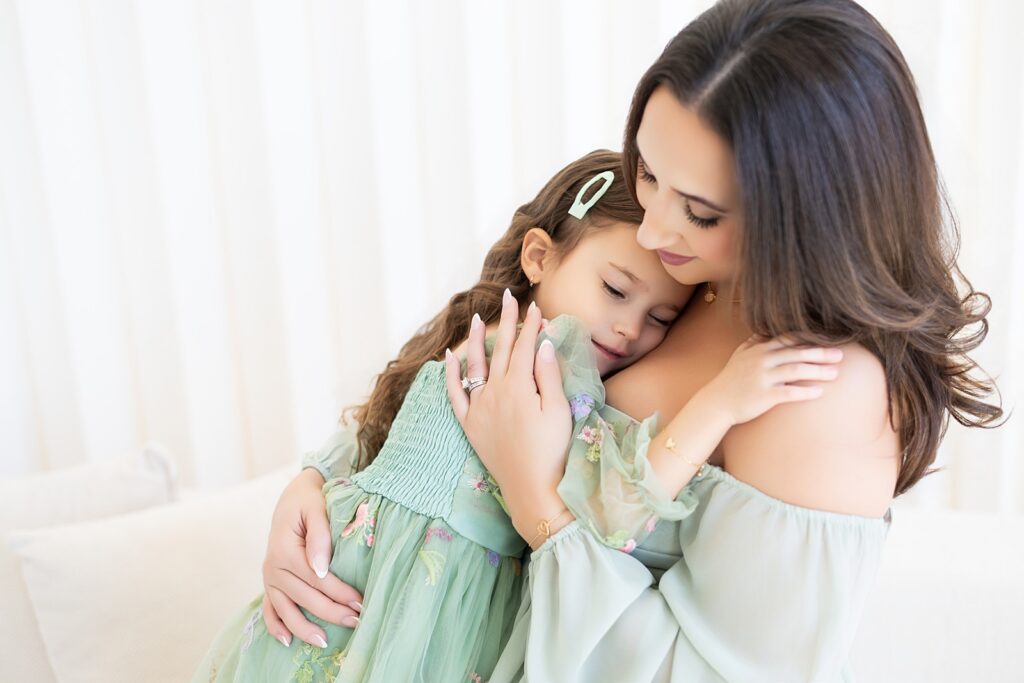 modern maternity photos