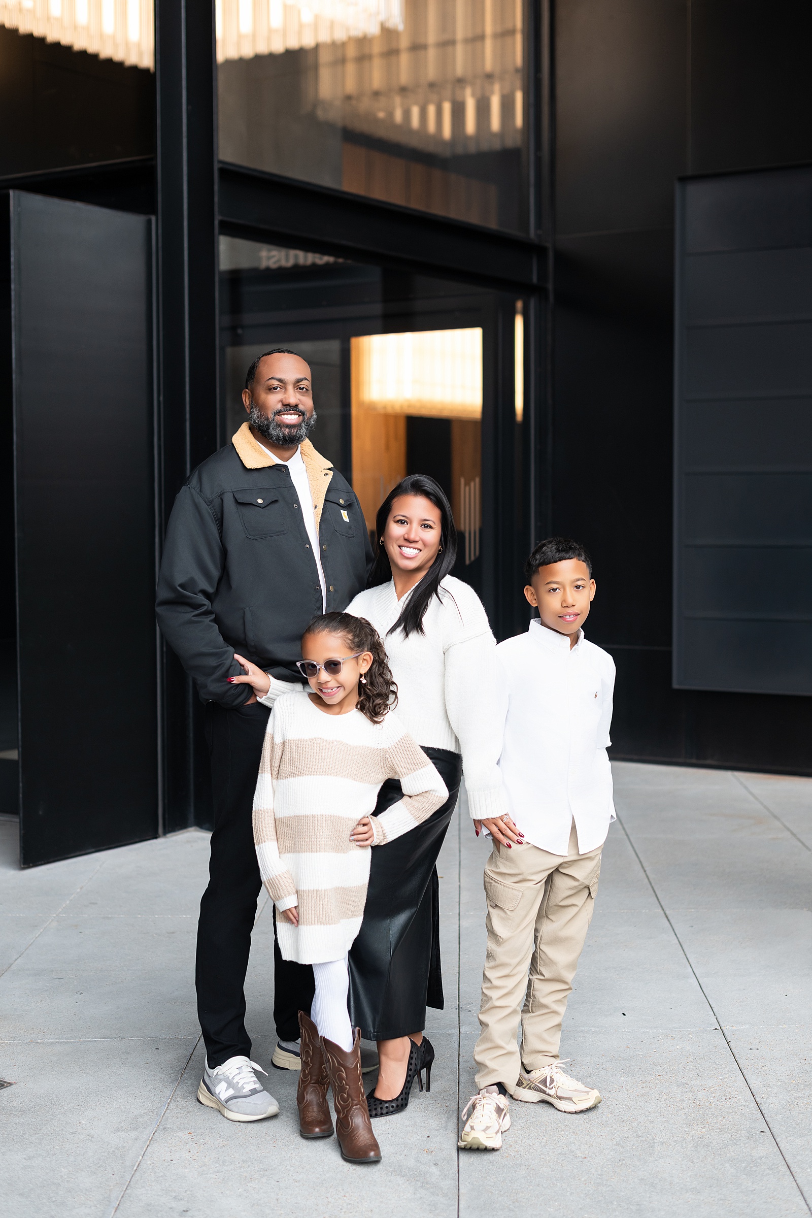modern atlanta family photoshoot